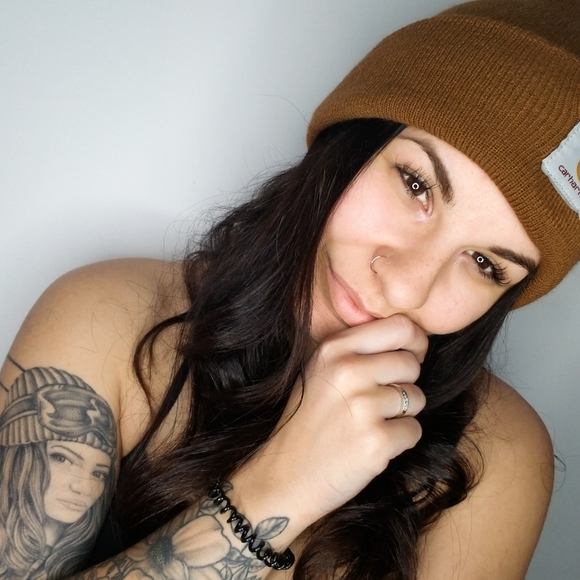 Offers welcomed ✨🤘 - Picture 2 of 4